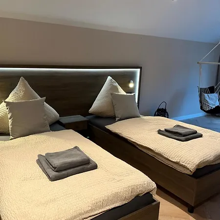 Triumph Ferienhaeuser & Apartments Rangsdorf Zimmer foto